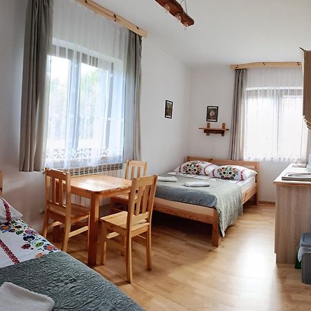Kyczyrka Apartment Liszna Bagian luar foto