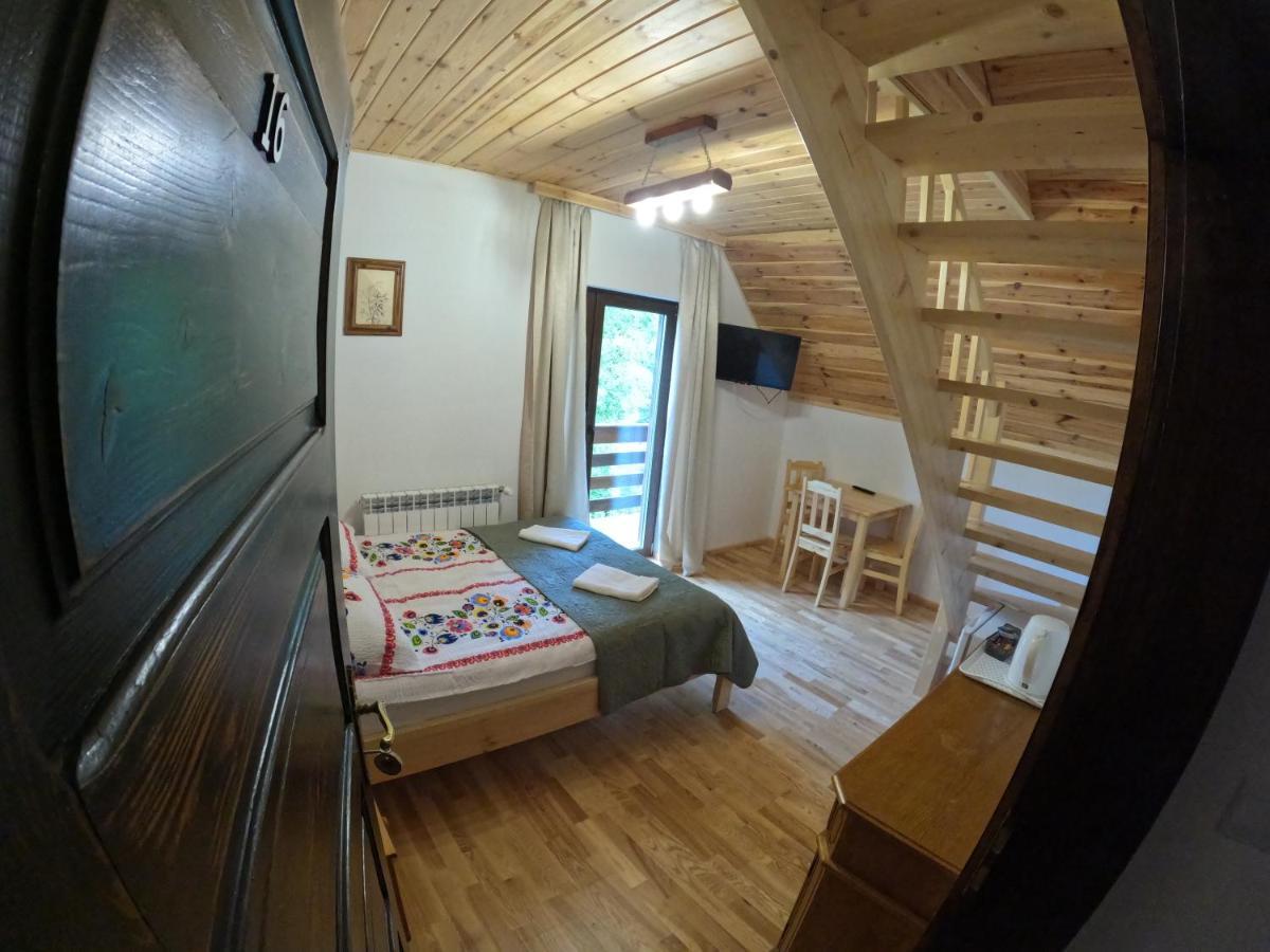 Kyczyrka Apartment Liszna Bagian luar foto