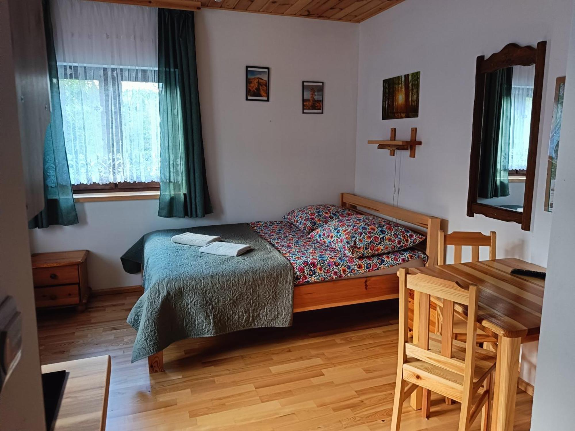 Kyczyrka Apartment Liszna Bagian luar foto