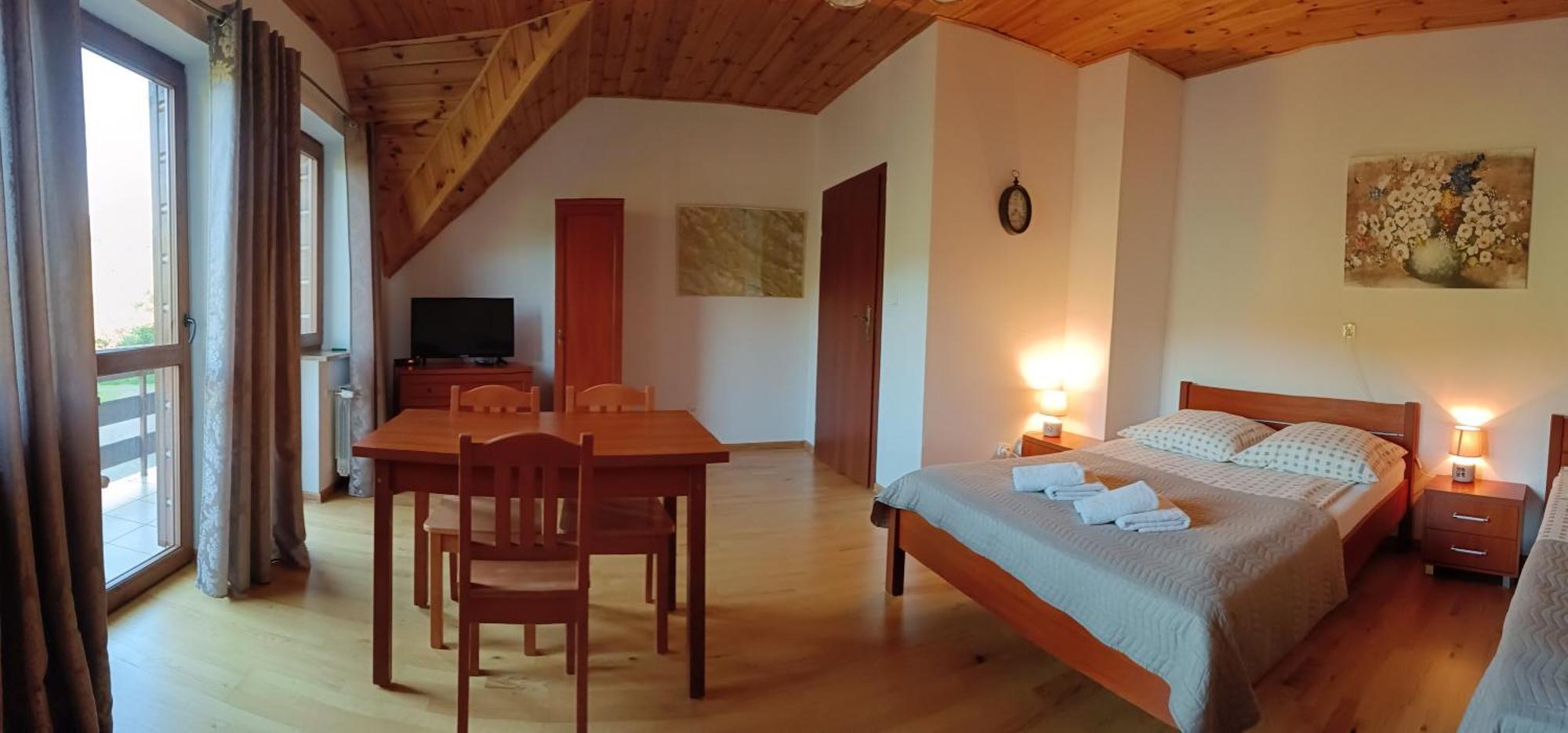 Kyczyrka Apartment Liszna Bagian luar foto